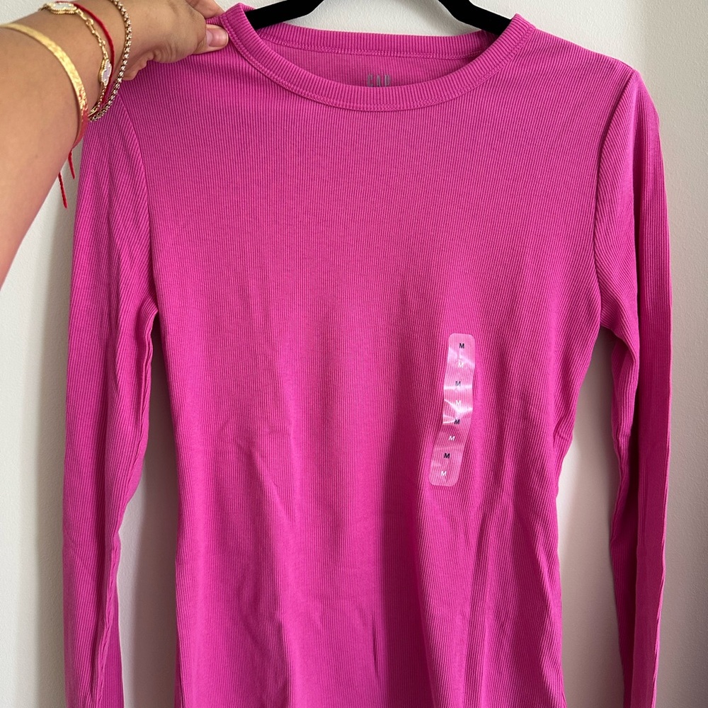 GAP Pink Long Sleeve Tee Soft Knit Crew Neck